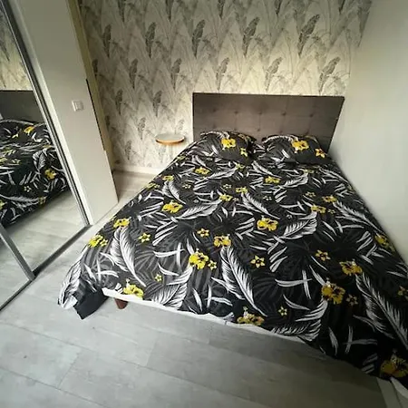 Apartment 10 Min *
